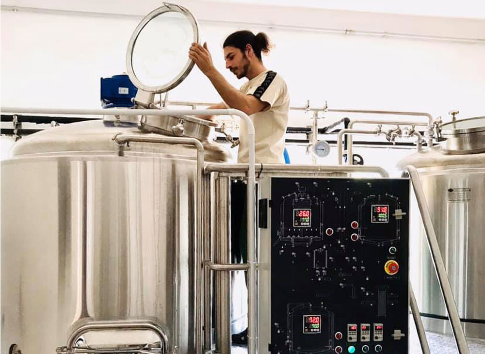 <b>1200L brewery equipment installed in Italy</b>